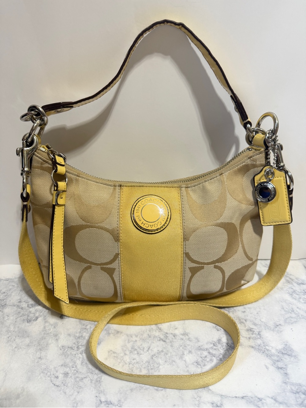 COACH Creed F19218 Signature Stripe Demi Crossbody Bag Purse Vintage Y2K yellow
